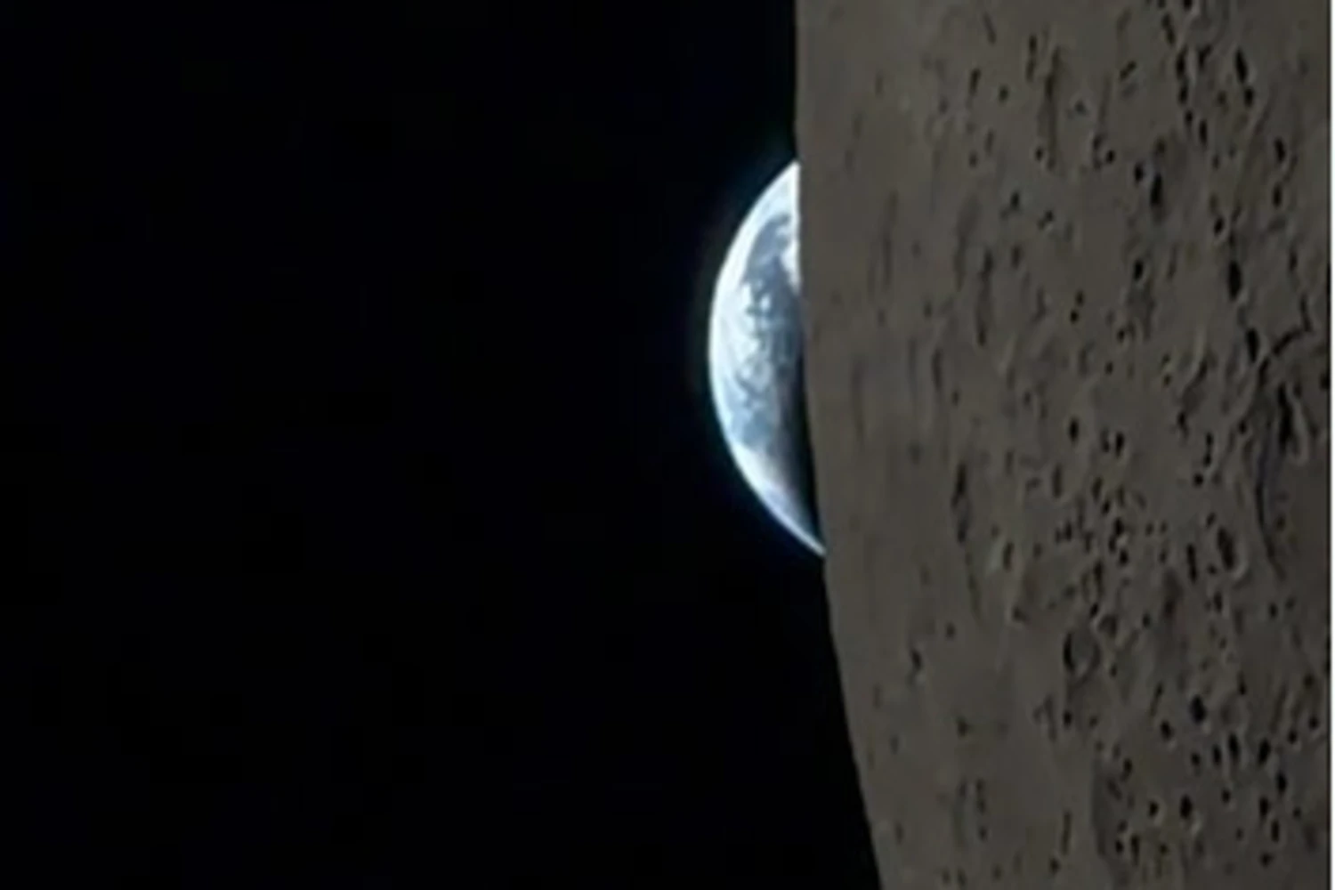 NASA astronaut Earthset iPhone video view from space Artemis II mission