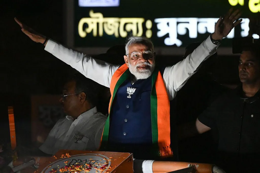 BJP rally in West Bengal showing massive crowd support and political campaign strategy